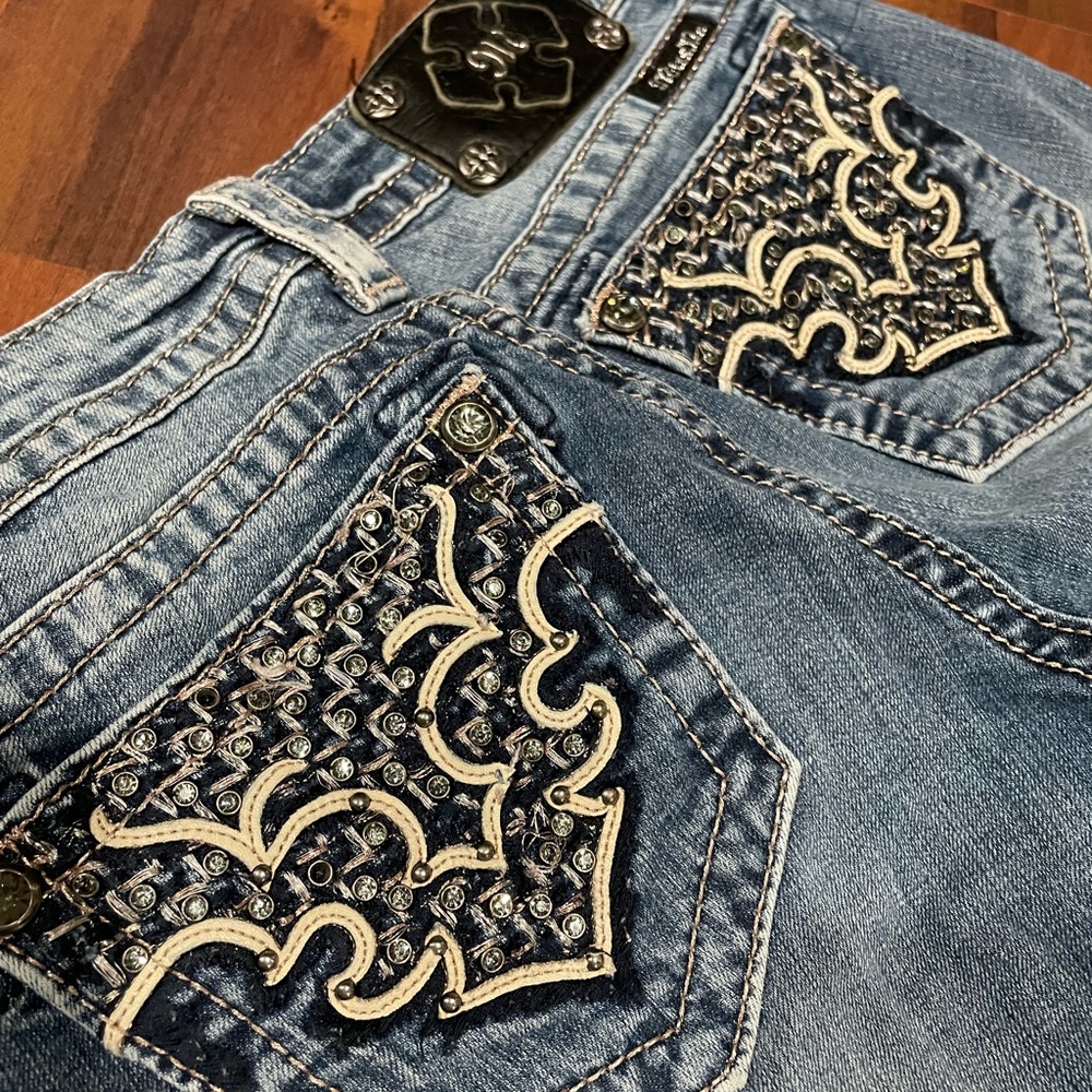 Miss me jeans. Used condition but still wears great.
